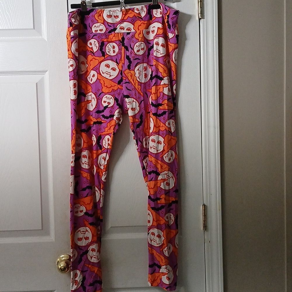 Lularoe  halloween purple orange bats moon leggings  Sz TC2  Sz20+ NWOT